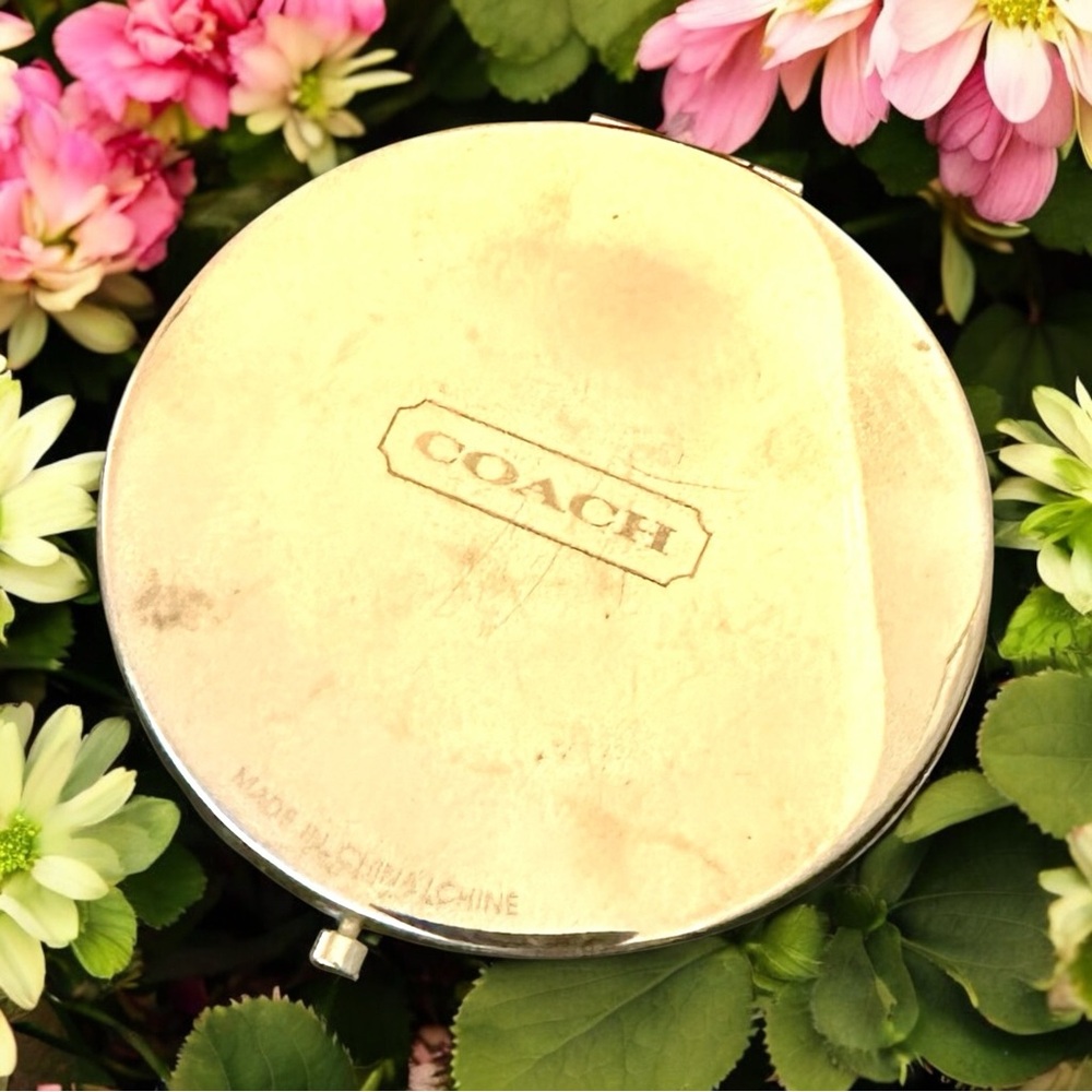 Coach Silver & Pink Compact Mirror With Signature C Pattern 2.5" Diameter - Picture 3 of 7